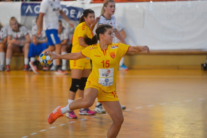 W17-EURO-handball-Macedonia-Faroe-Islands