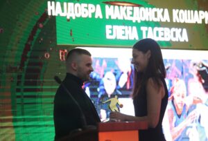Најдобрата кошаркар на Македонија за 2023 година потпиша за Вардар