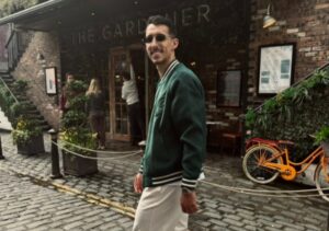Миовски прошета во зелено-бело низ Глазгов: Убаво ти стојат тие бои, Бојан…