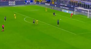 По Нојер и голманот на Парма направи голема глупост (ВИДЕО)